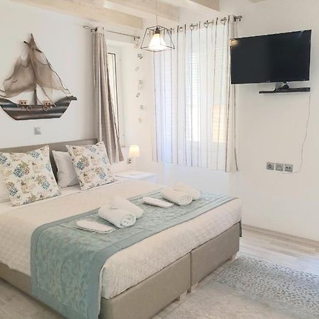 Helens Apartment Corfu  Екстериор снимка