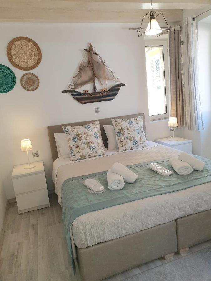 Helens Apartment Corfu  Екстериор снимка