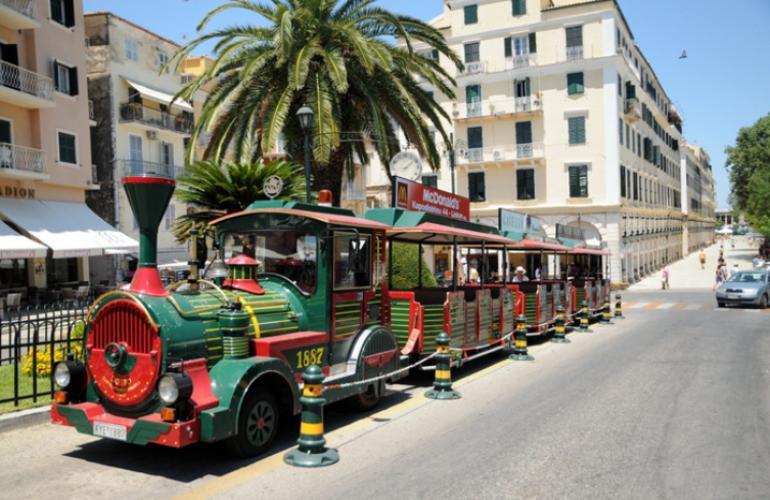 Helens Apartment Corfu  Екстериор снимка