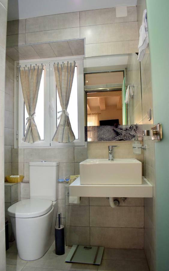 Helens Apartment Corfu  Екстериор снимка