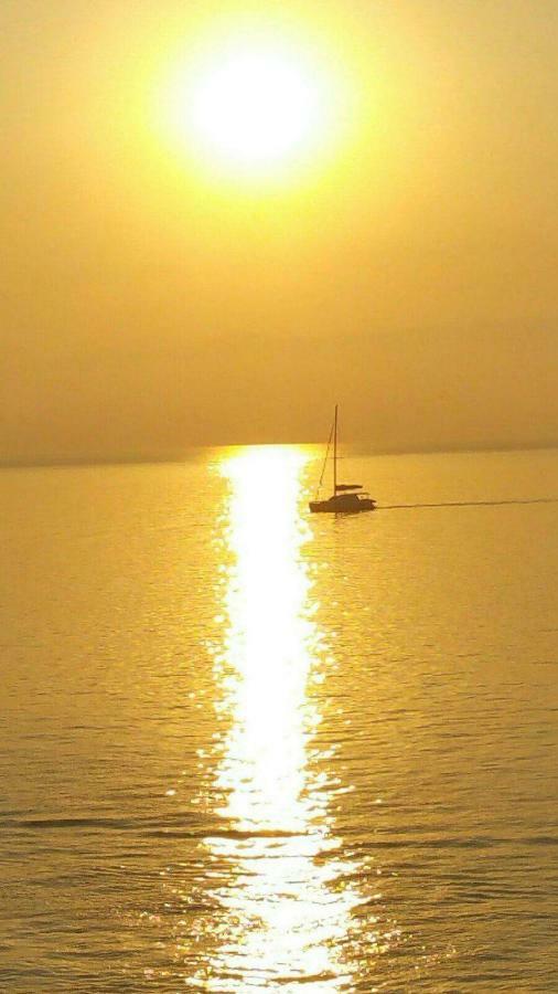 Helens Apartment Corfu  Екстериор снимка